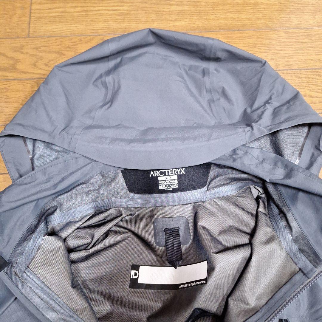 Arc’teryx Leaf　ALPHA JACKET GEN 2　wolf