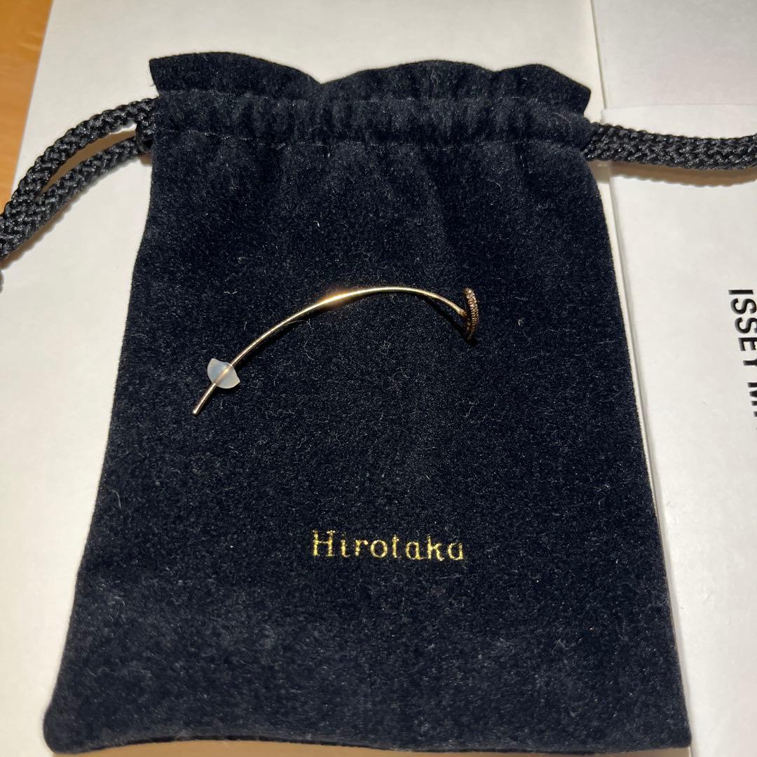 TRAPEZE ダイヤモンド アローピアス