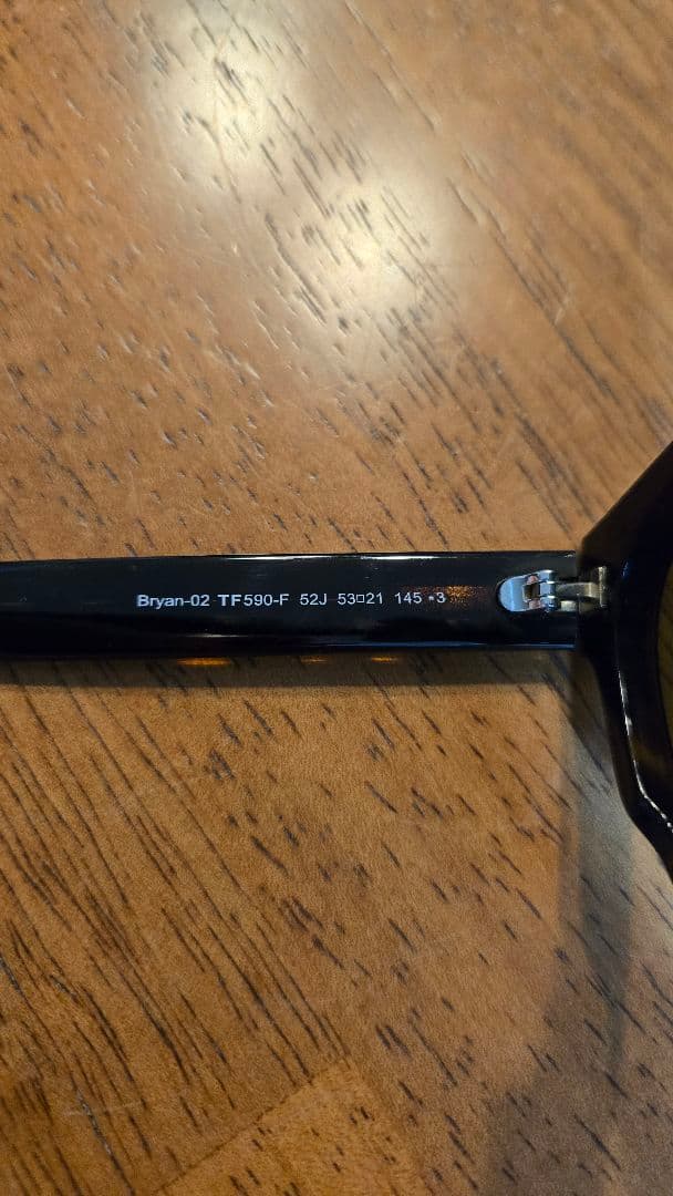 TOM FORD サングラス TF590-F 52J Bryan-02