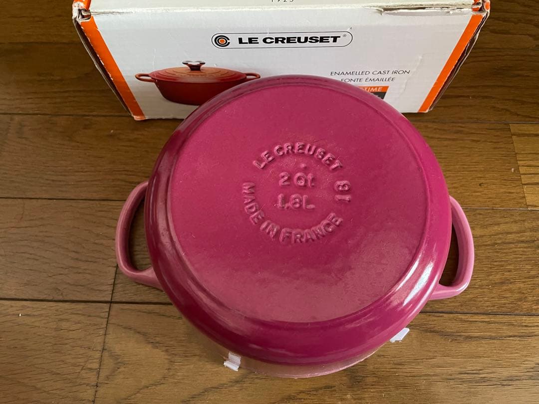 LE CREUSETブーケピンクココットロンド18cm