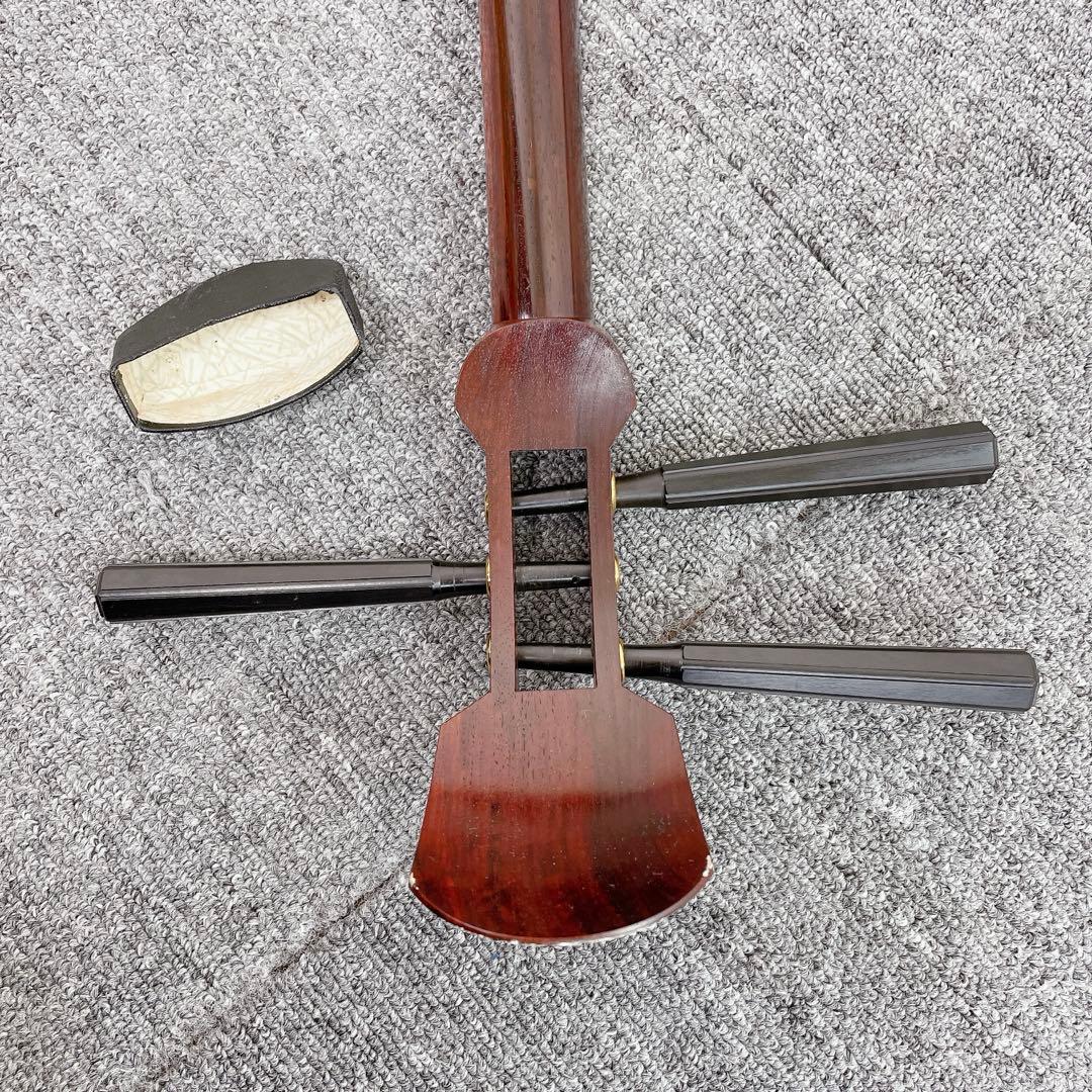 三味線 細棹 紅木 子持ち綾杉胴 一本溝 金細 和楽器