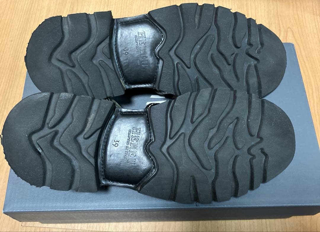 HEREU ヘリュー floreta sandals