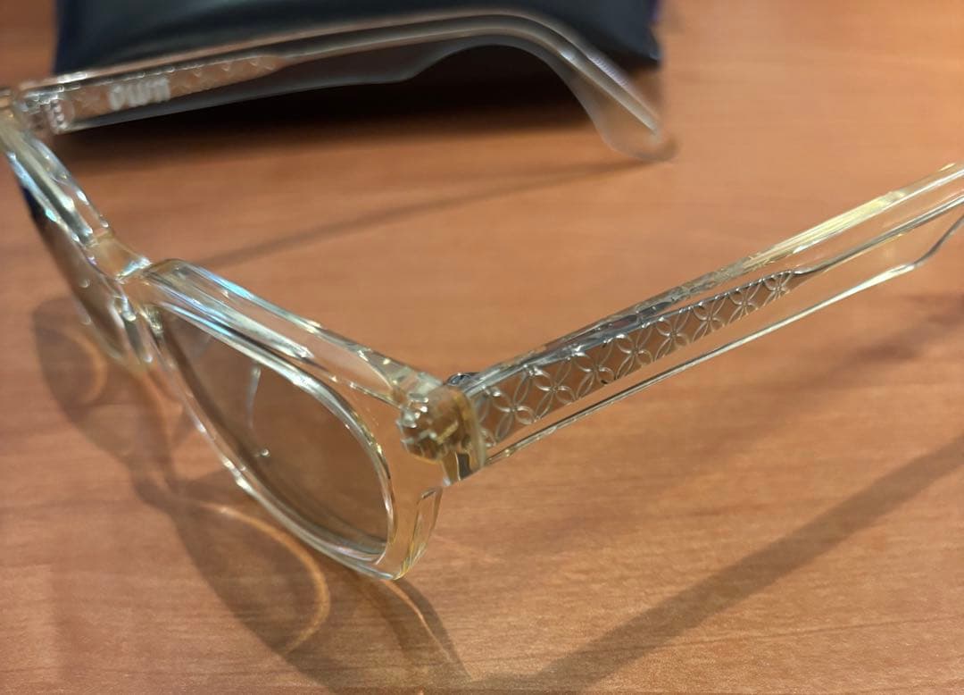 OWN オウン #12 SMOKEY GREE サングラス