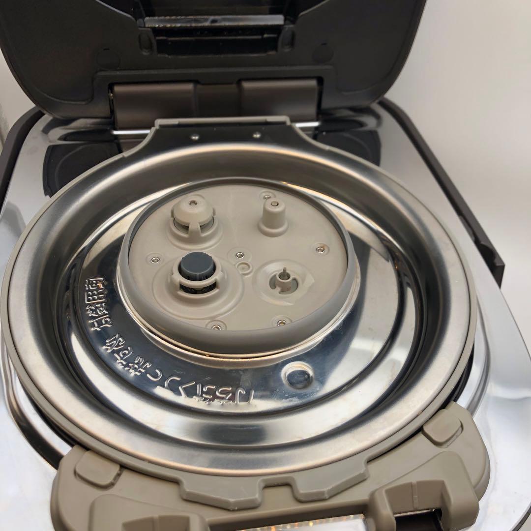 Panasonic 可変圧力IHジャー炊飯器 SR-M10A 2024年製