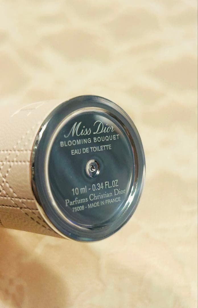 Dior ブルーミングブーケ アトマイザー ミニミス ルボーム ショッパー付き