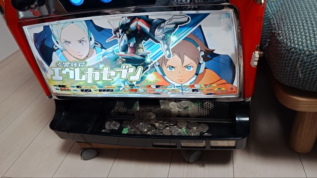 初代、交響詩篇エウレカセブン、パチスロ機