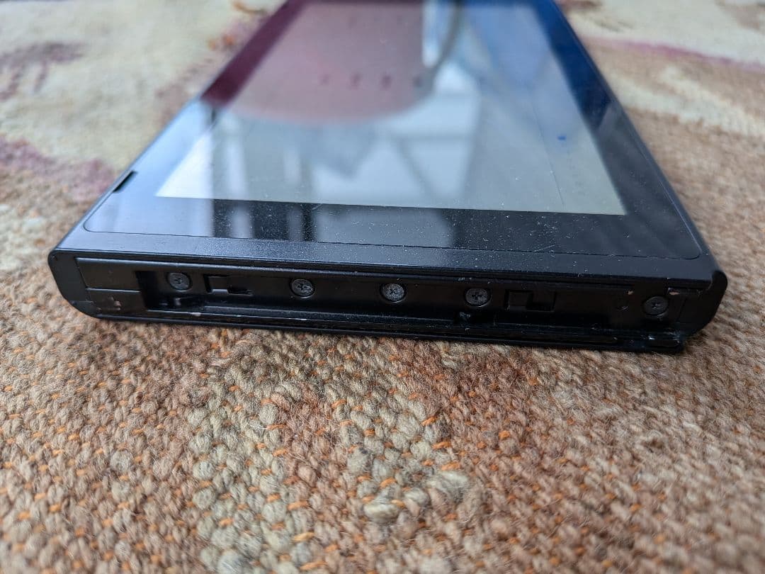 動作品　Nintendo Switch 2019年製/任天堂スイッチ　画面黄ばみ