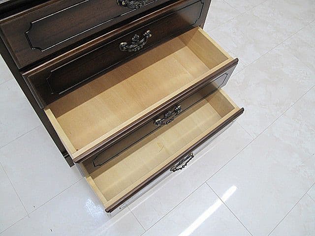 カリモク 「コロニアル」サイドチェスト 　サイドキャビネットローチェスト