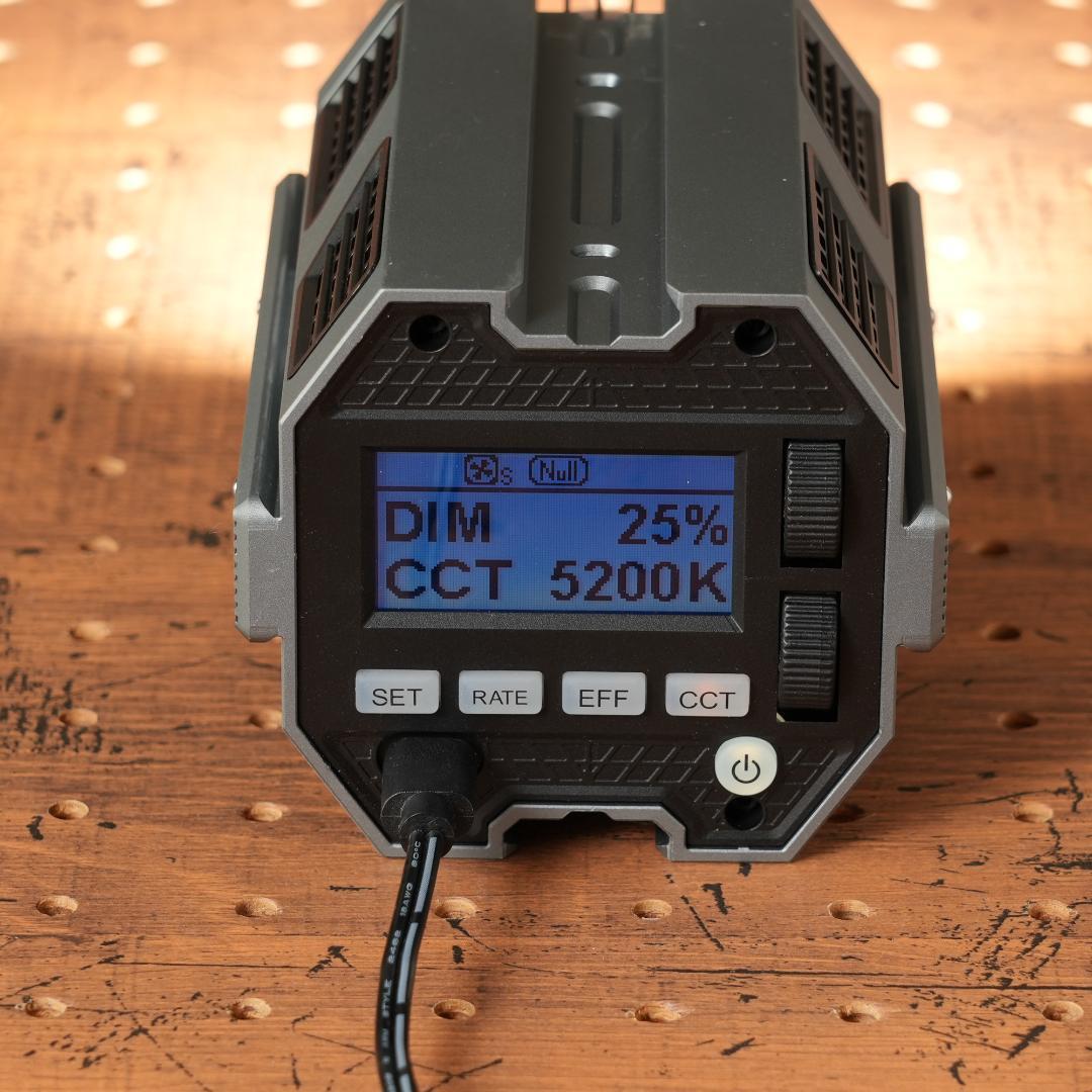 COLBOR CL60 LEDライト