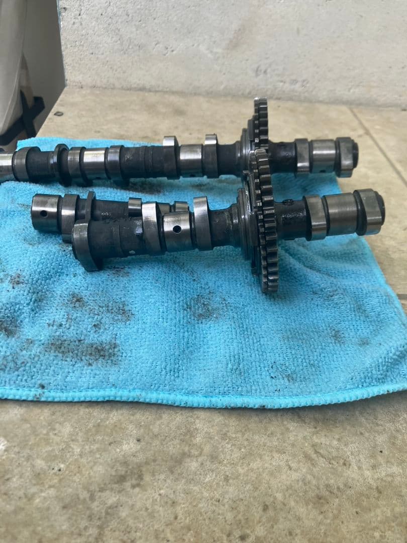 mc19 Cbr250r カムシャフト 吸気側 排気側