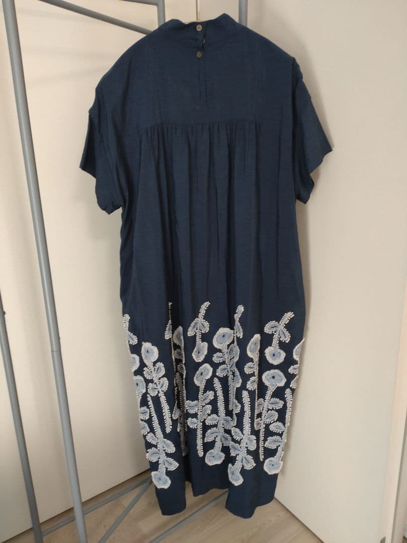 美品☆ミナペルホネン 24ss ロングワンピース frost garden