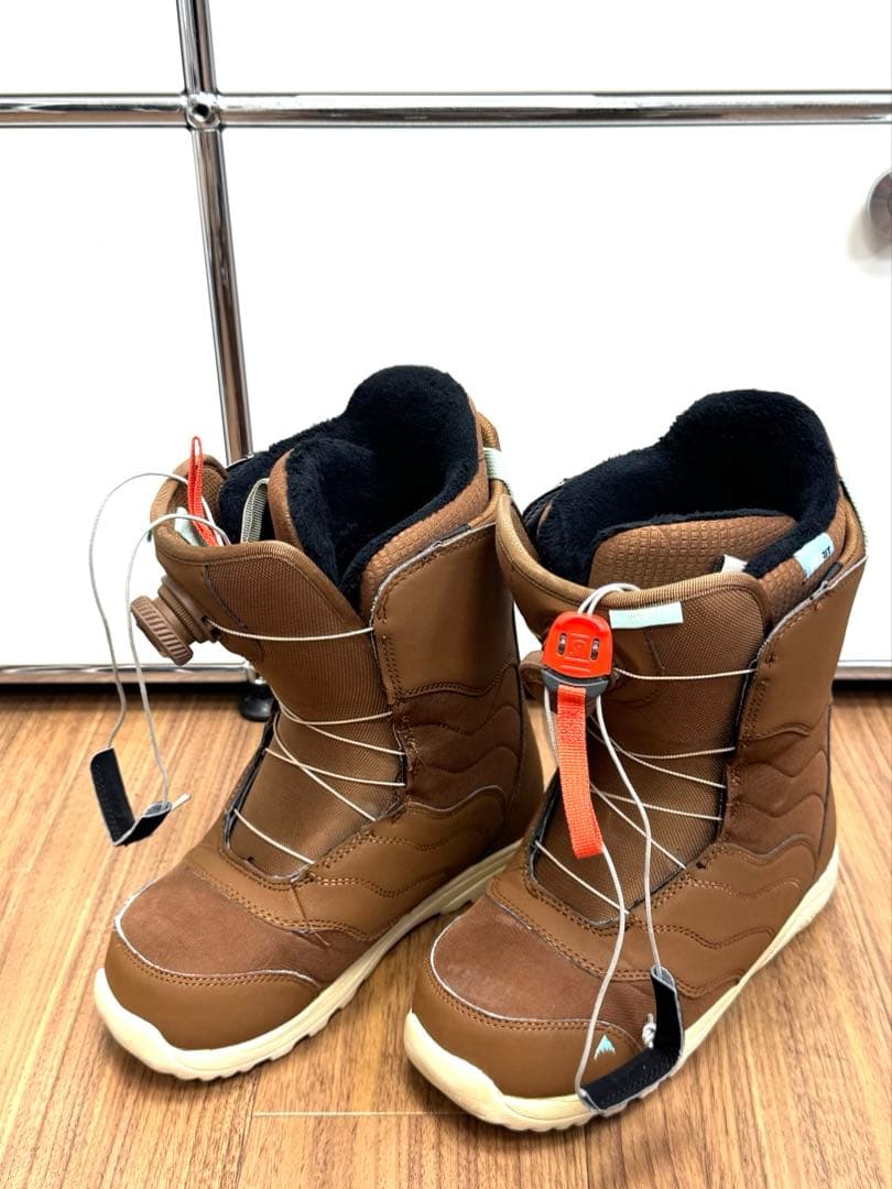 バートンBurtonスノーボードブーツMINT BOA WIDE 23.5cm