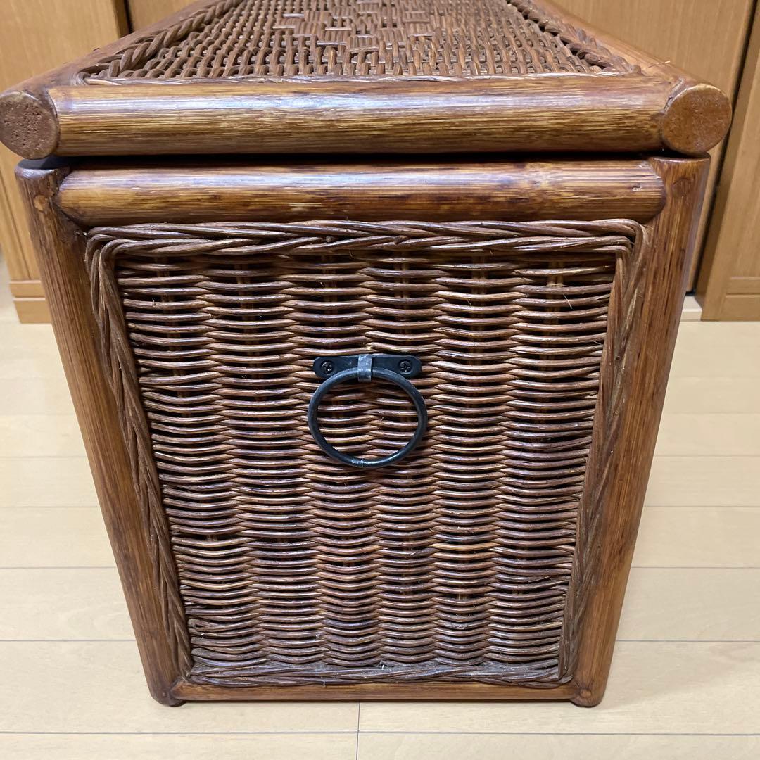 籐　蓋・布張り収納ボックス　コンテナ　アンティーク　アジアン