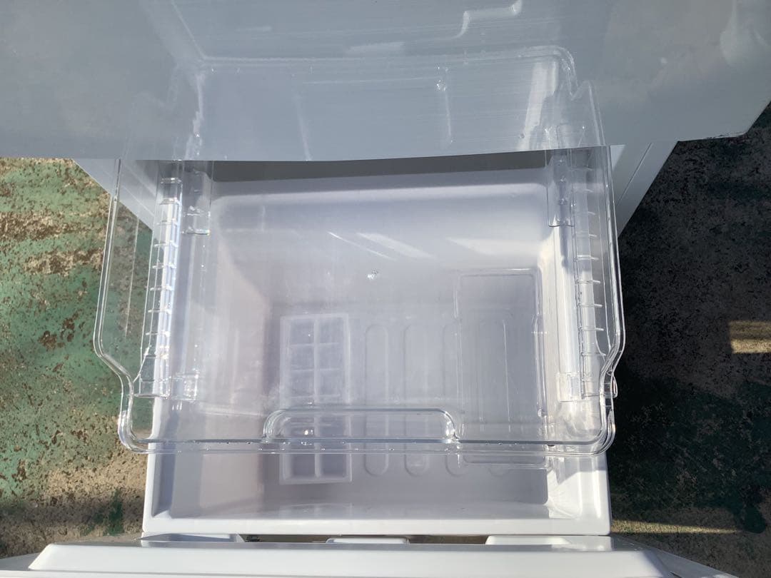 ラジギミレ シャープ 2ドア冷凍冷蔵庫 SJ-D15G-W 2021年製