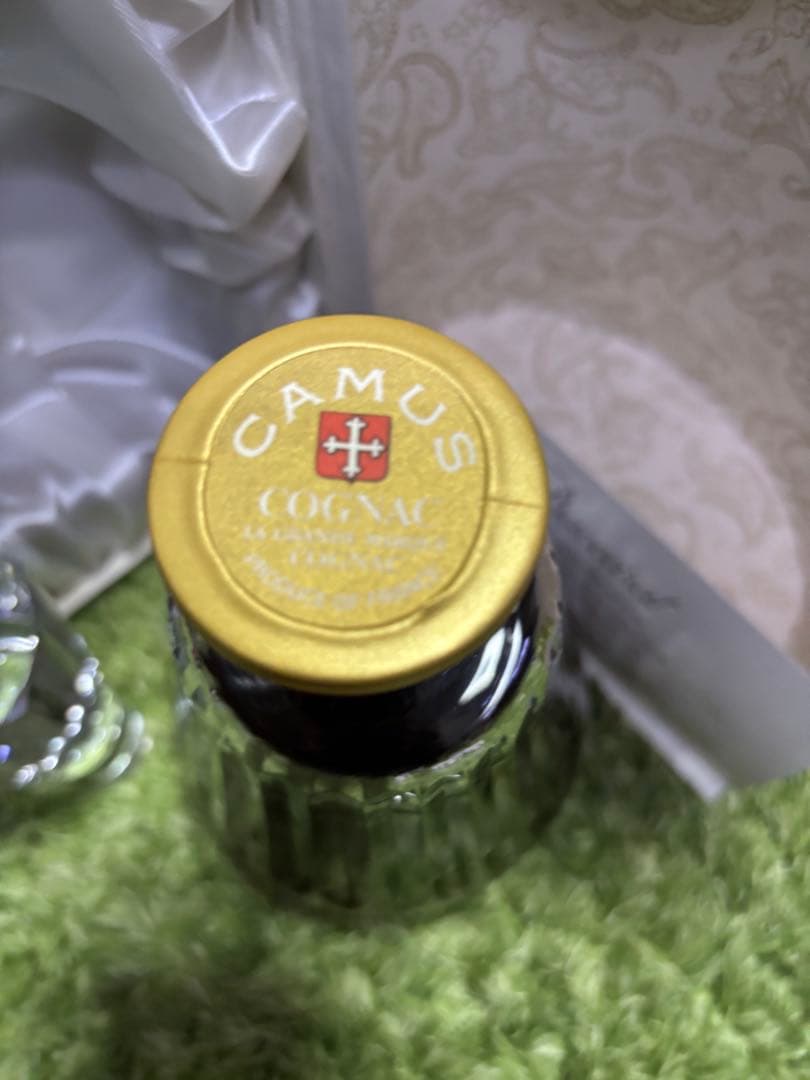 未開封 CAMUS カミュ コニャック　バカラ　クリスタルボトル ブランデー
