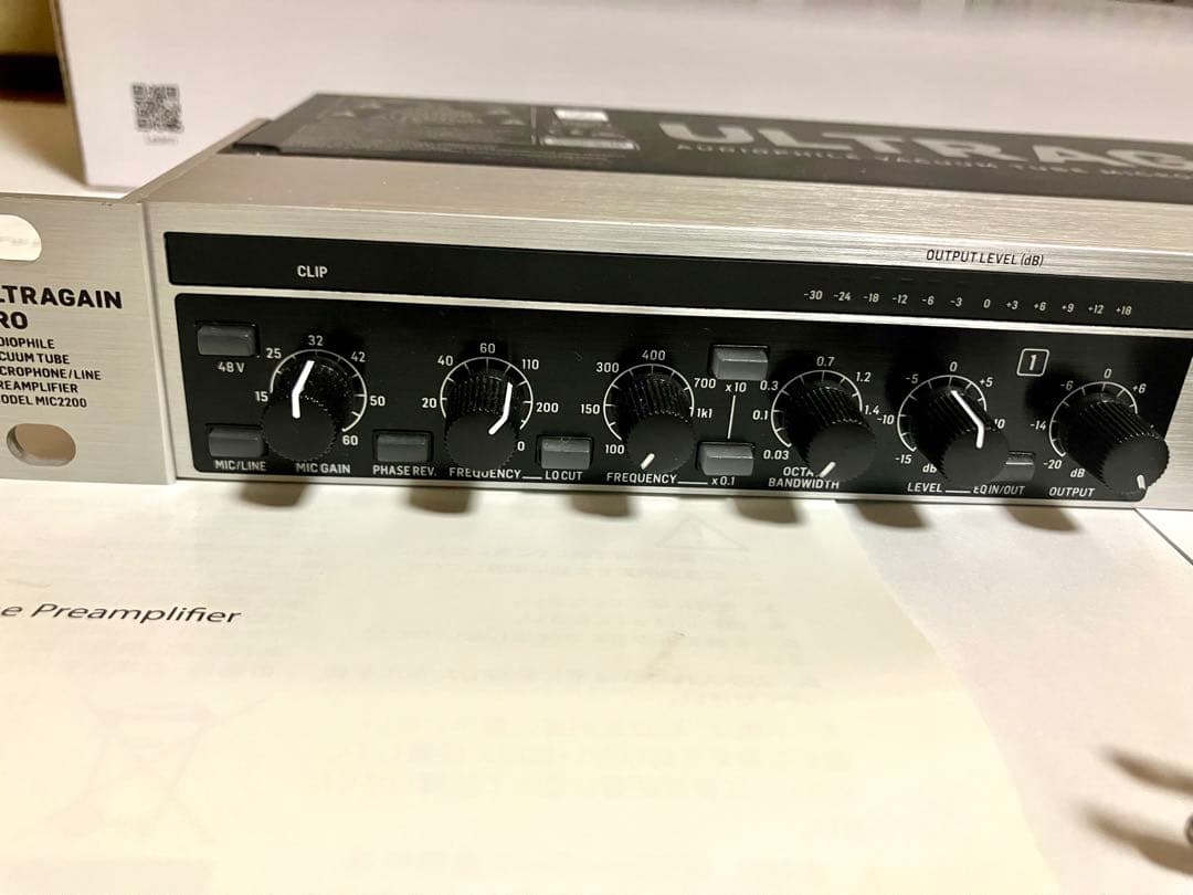 Behringer ULTRAGAIN PRO MIC2200 本体+真空管