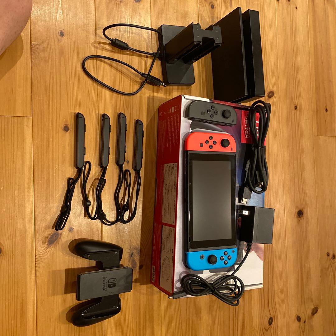 値下げOK！【美品•動作確認済】Nintendo Switch 本体　付属品込み