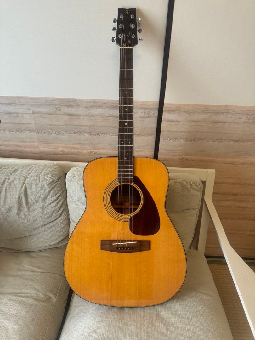 アコースティックギター ヤマハ　73年　グリーンラベル　引き取りお値引きします⭐︎