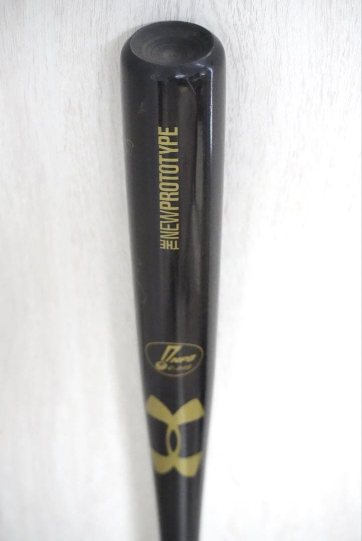 アンダーアーマー　プロ野球　支給品　実使用　サインバット　木製