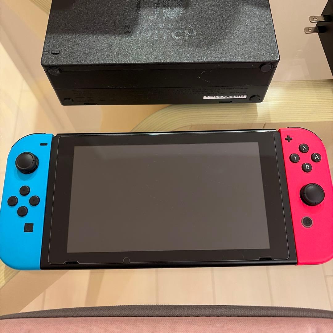 Nintendo Switch ニンテンドースイッチ 本体 付属品付き ケース付