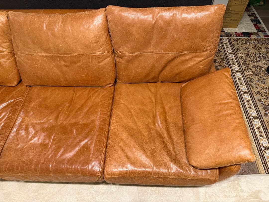 unico vint レザー　ソファ　革　ウニコ