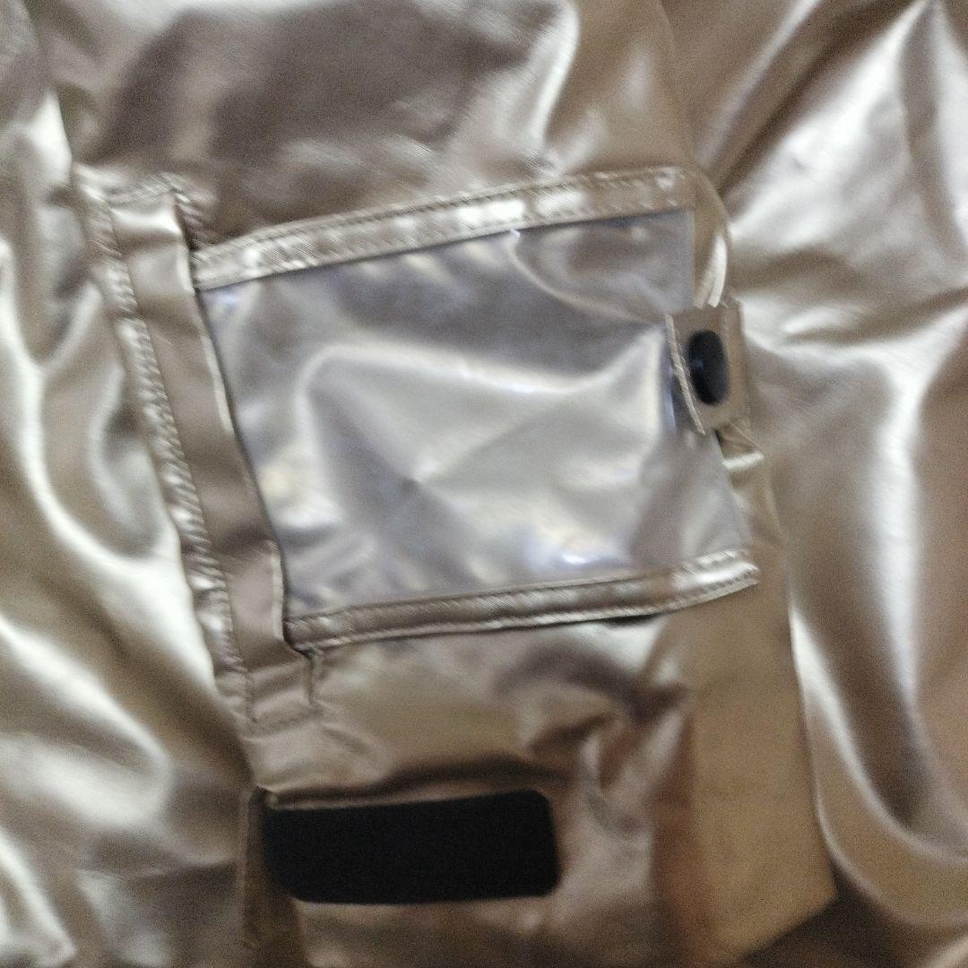 ゴールド フード付き スキーウェア