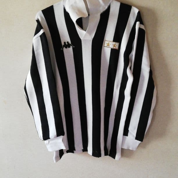 ユベントスプラティニ#10　長袖ユニフォーム(おまけ付き)