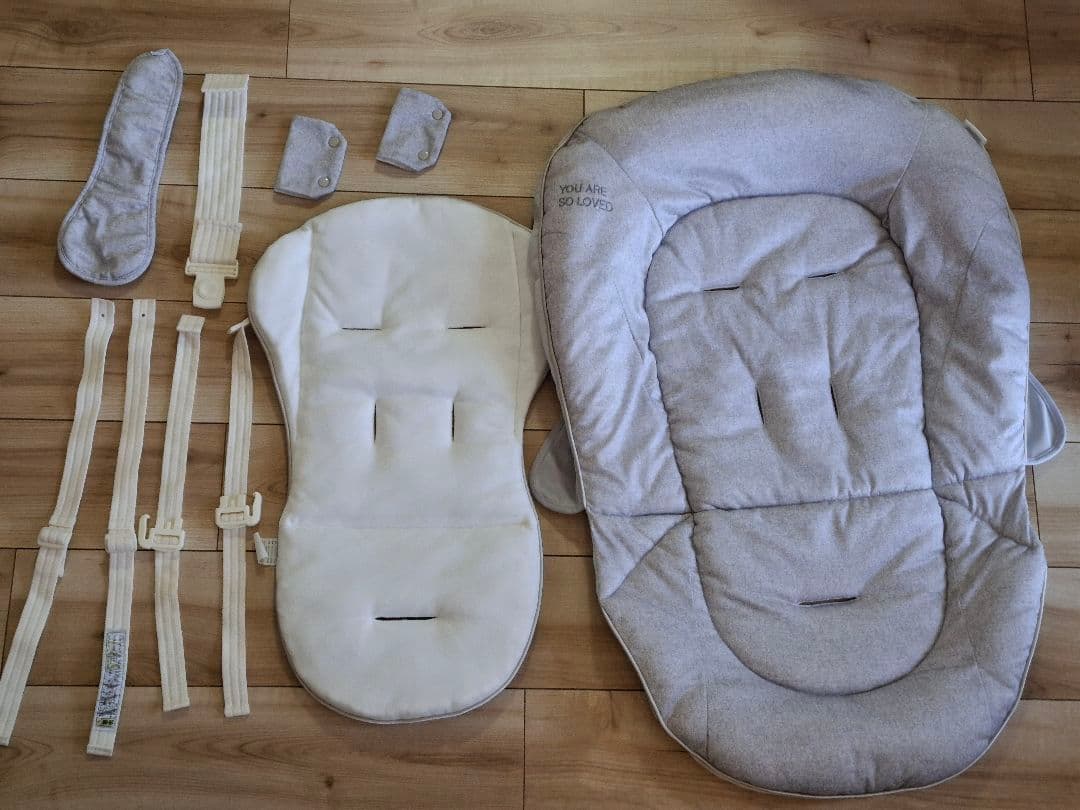 【送料込】Aprica ユラリズムスマートプレミアム　説明書付ハイローチェア