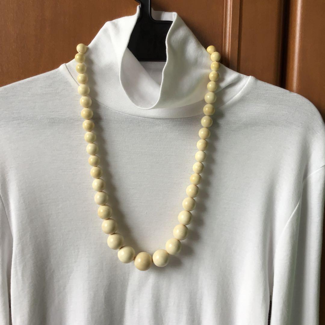 アンティーク　天然素材ネックレス　ロングネックレス　四