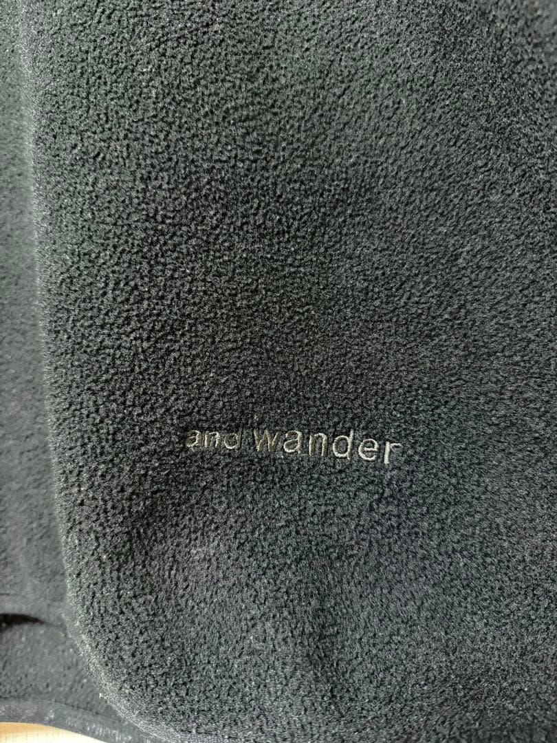 and wander micro fleece pullover（S、黒色）