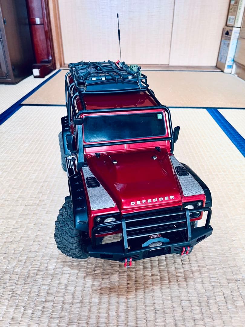 TRAXXAS TRX4 ランドローバーディフェンダー