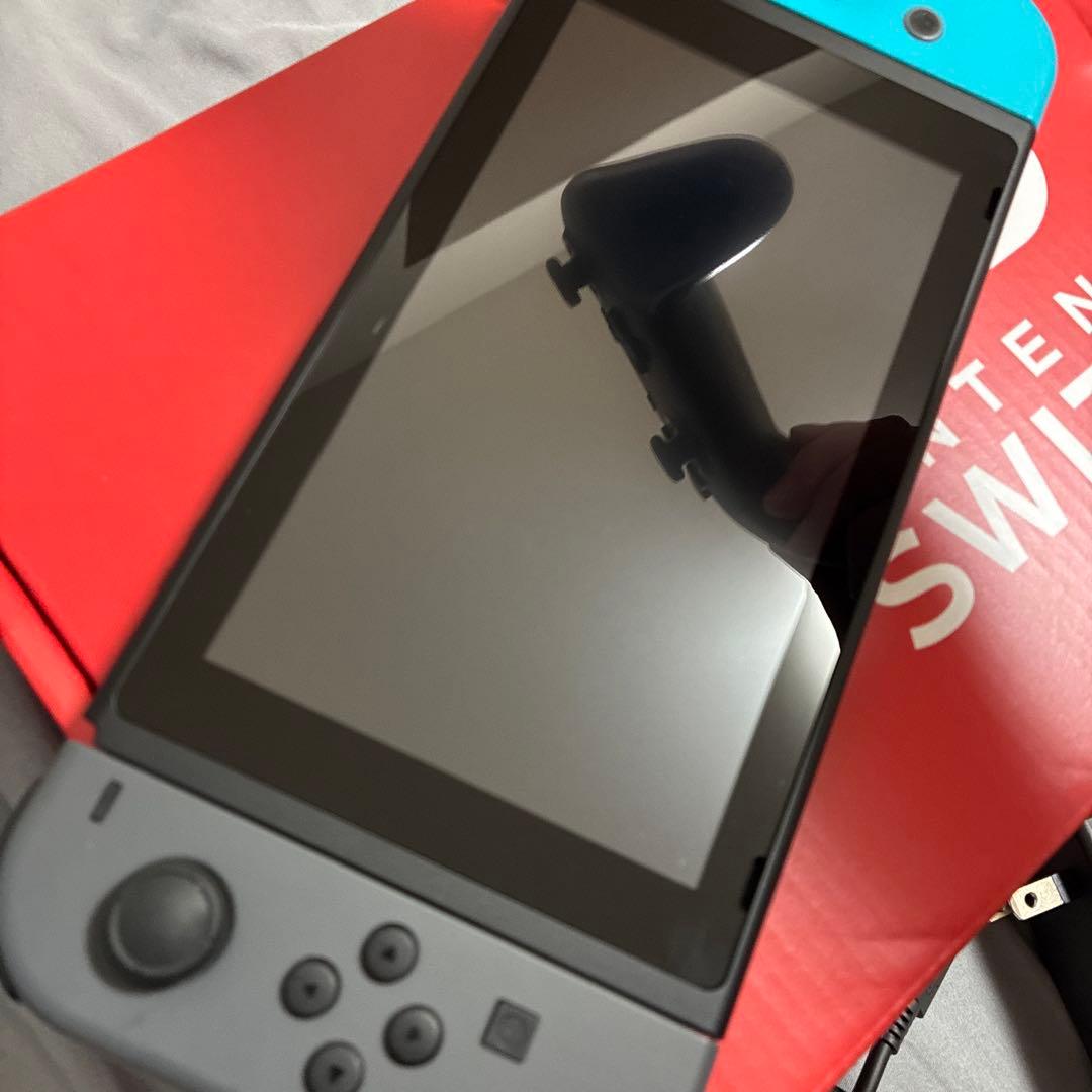 【Nintendo Switch 本体 カスタムカラー／プロコン付き／箱あり】