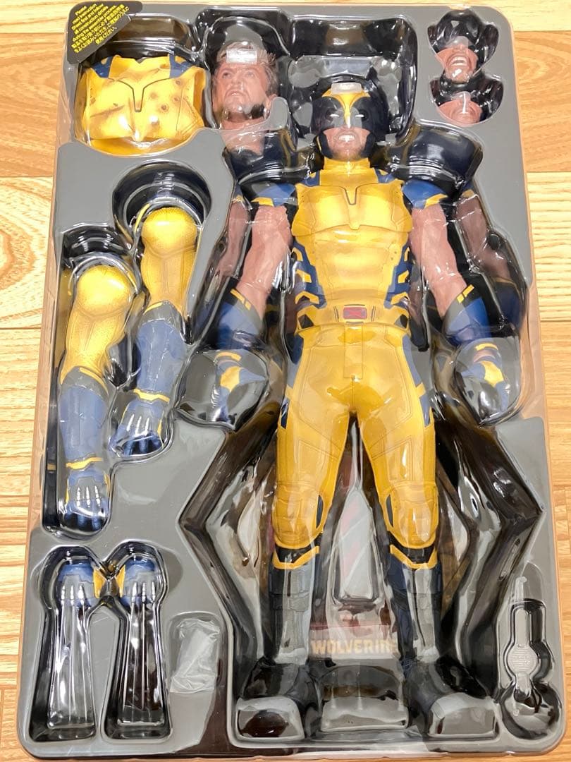 ホットトイズ　ウルヴァリン　デラックス版