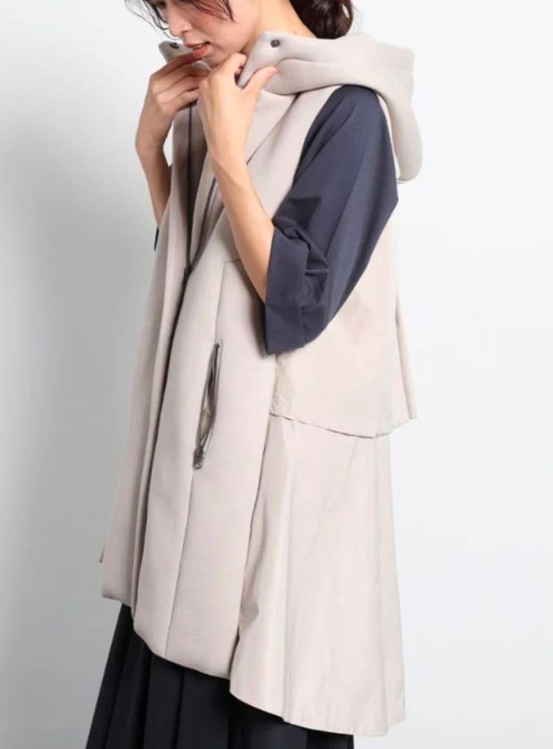 ヤマダヤ CLOVE　ドッキングデザインダウンベスト グレー