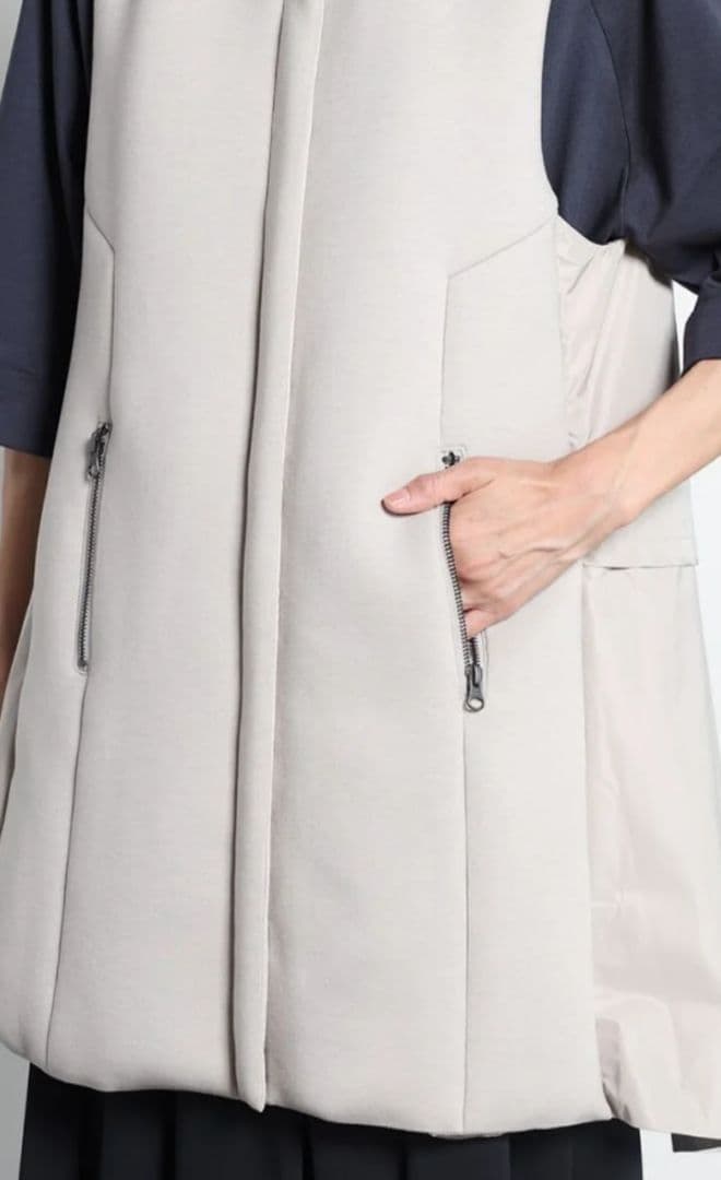 ヤマダヤ CLOVE　ドッキングデザインダウンベスト グレー