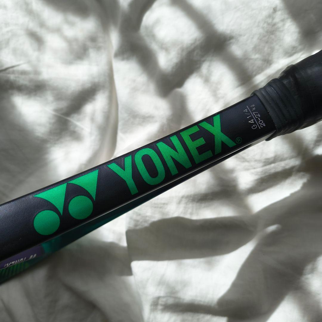 上級者が選ぶ一本。YONEX VCORE PRO 97H 美品