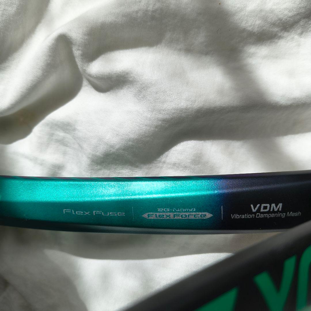 上級者が選ぶ一本。YONEX VCORE PRO 97H 美品
