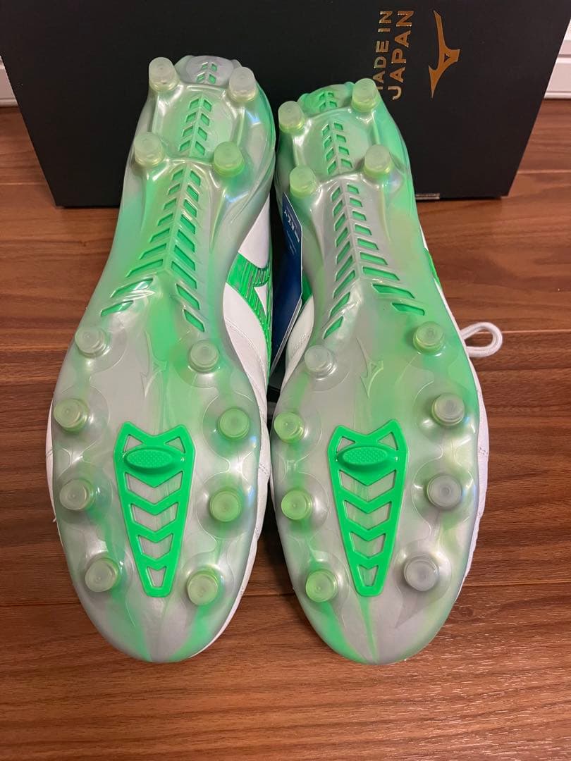 新品未使用！限定カラー　モレリアNEO4JAPAN 29.5！