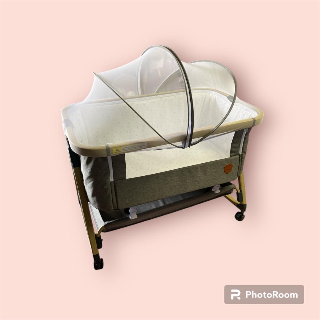 A-1171添い寝ベビーベッド キャスター・蚊帳付き 持ち運び可能