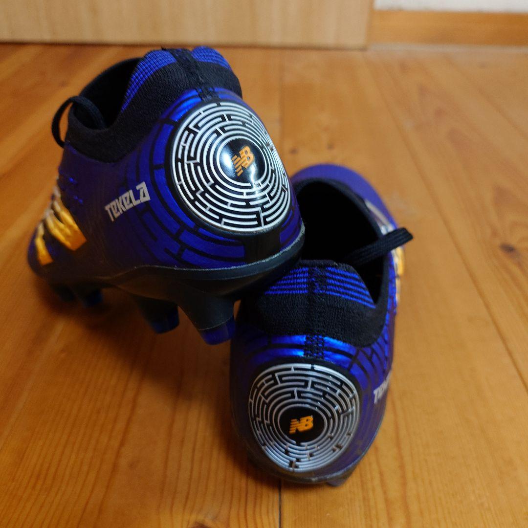 New Balanceサッカースパイク Tekela Pro HG