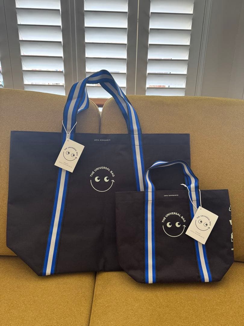 アニヤハインドマーチ⭐︎ユニバーサルバッグ　大小セット