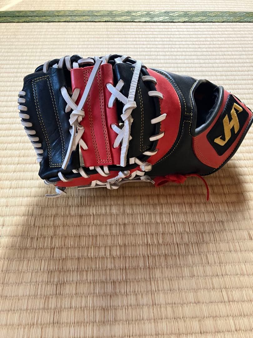 ハタケヤマ　ファーストミット 黒赤 左投げ用