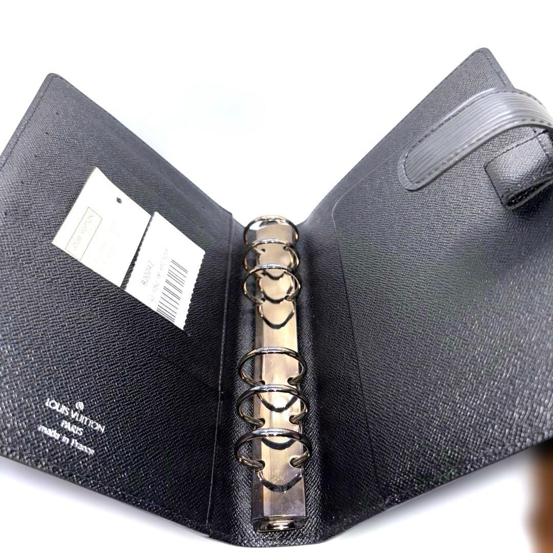 Louis Vuitton 手帳カーバ