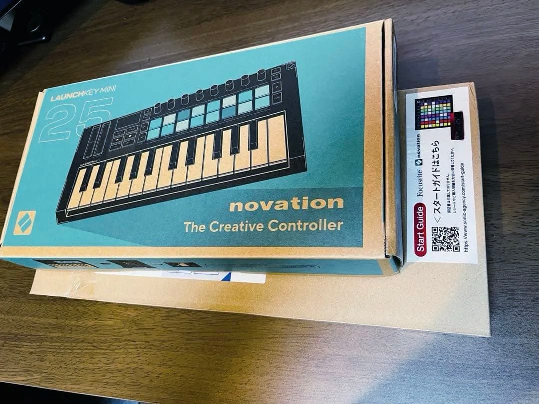 Novation Launchkey mini mk4 25 ほぼ新品 全て付属