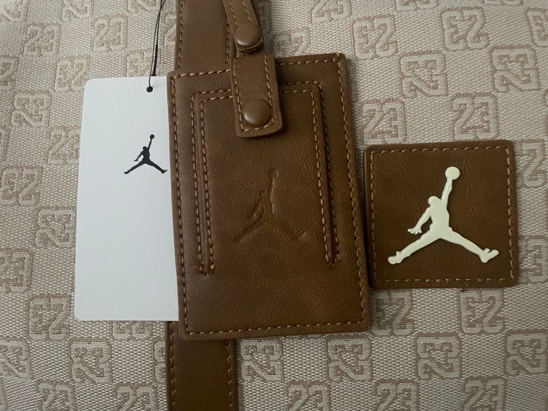 Jordan ベージュ ボストンバッグ　市場品薄人気商品　現品限り　早い者勝ち