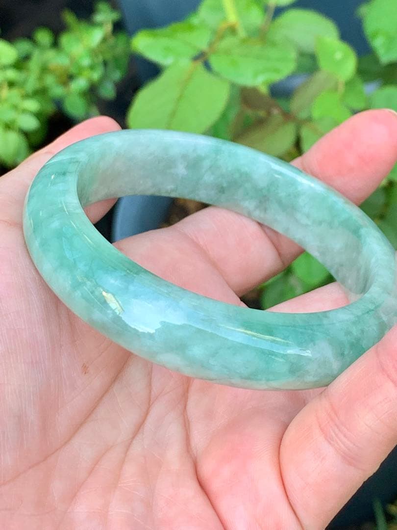 特別価格‼️本翡翠　バングル　新品 0494