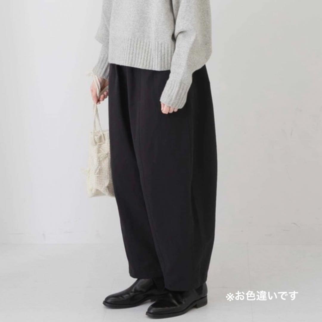 かぐれ　コットンボリュームパンツ　ホワイト　アーバンリサーチ　ゆったり　ワイド