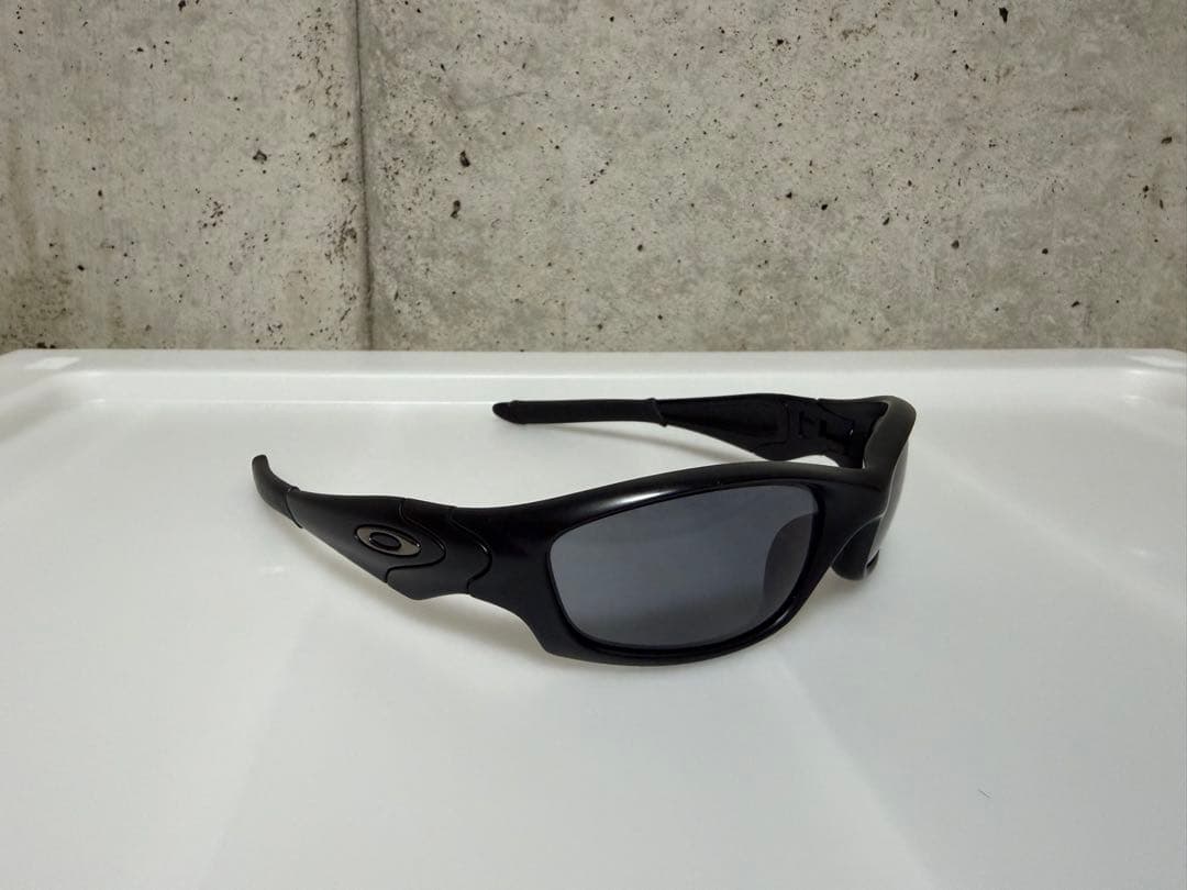 oakley streight jacket サングラス　オークリー　io着用