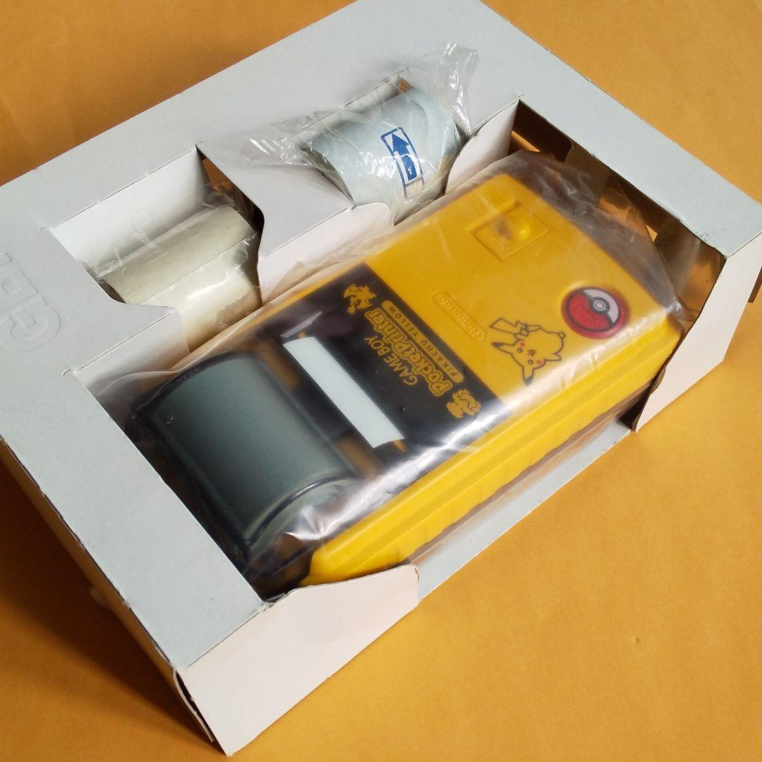 未使用品ポケットカメラ・ポケットプリンタ本体　プリントシール9本　おまけ等一式