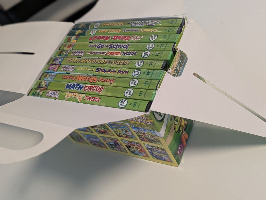 【9枚新品未開封　1枚開封済み】LeapFrog 10枚組 DVDセットパック